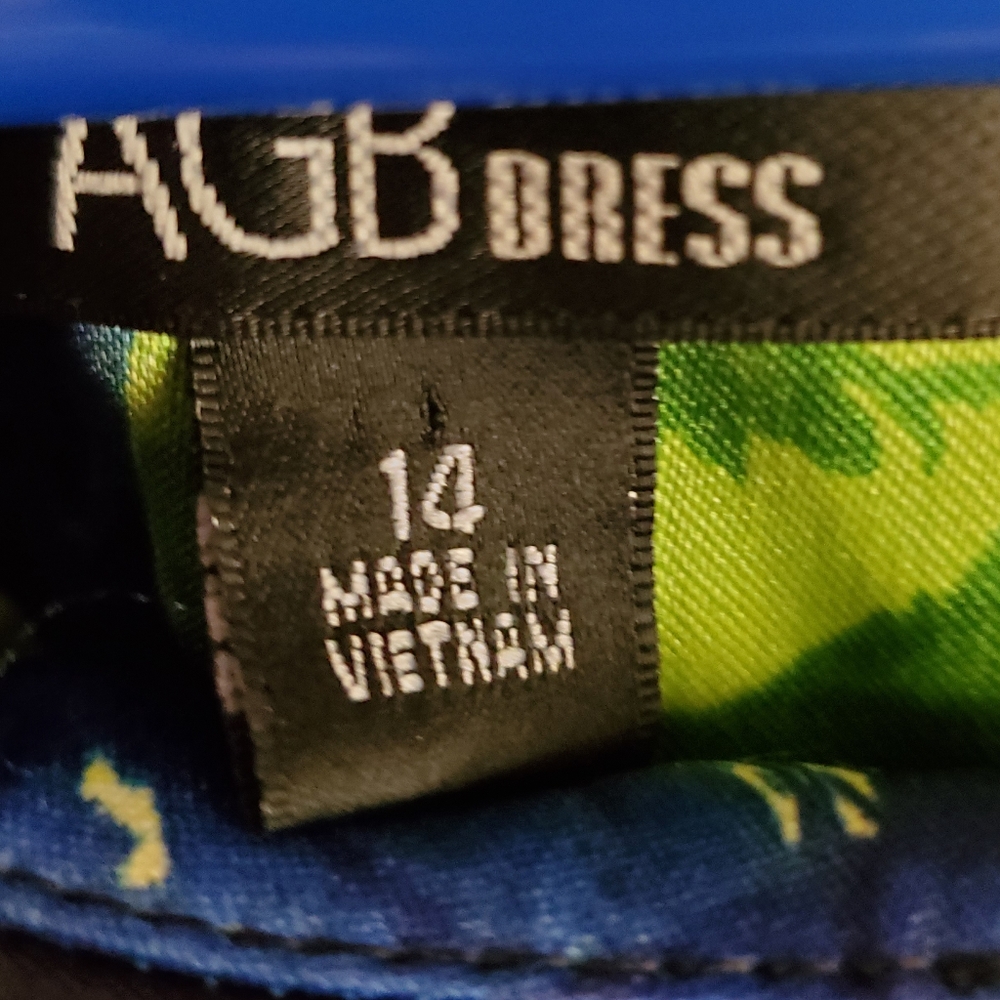 AGB DRESS ~šHPš - Picture 3 of 4